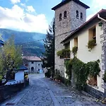 Casa Balcon De Pirineos - Biescas Lägenhet