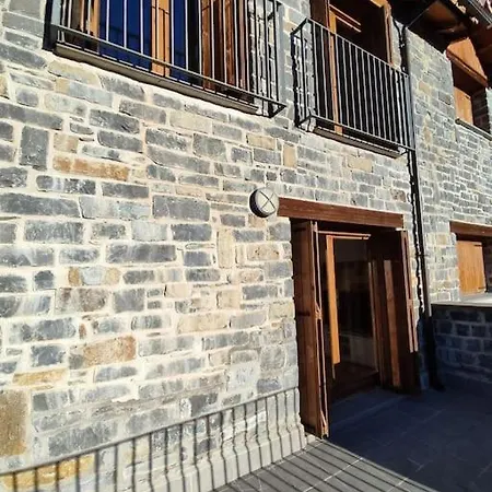 Apartman Casa Balcon De Pirineos - Biescas