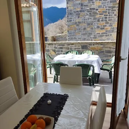 Casa Balcón De Pirineos - Biescas Apartamento Gavín