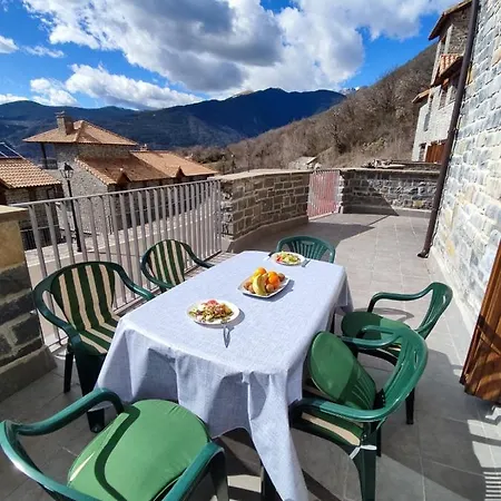 Casa Balcón De Pirineos - Biescas Apartamento
