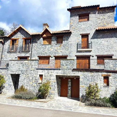 Casa Balcon De Pirineos - Biescas