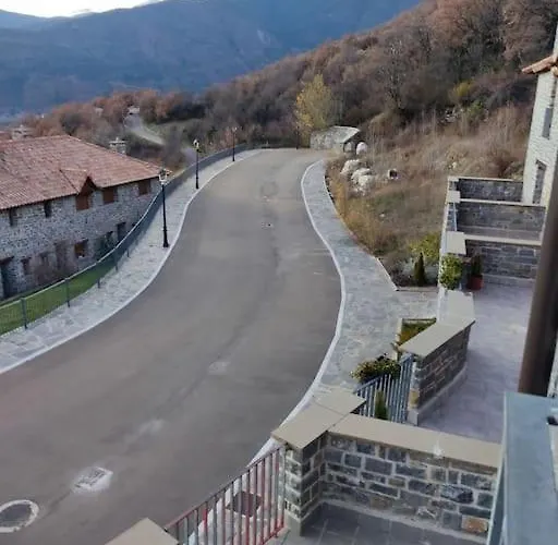 Casa Balcon De Pirineos - Biescas *