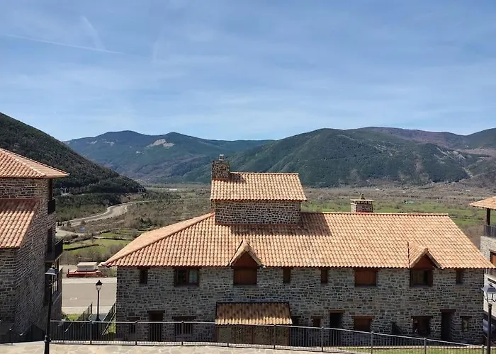 Casa Balcon De Pirineos - Biescas Lägenhet