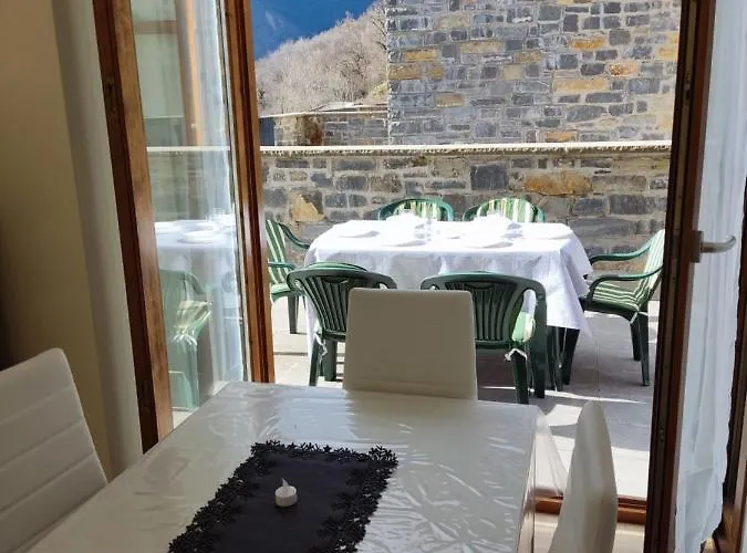 Casa Balcon De Pirineos - Biescas Lägenhet Gavín